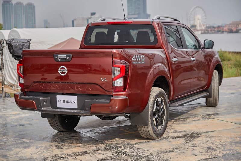 NISSAN NAVARA 2024: GIÁ XE TỪ 699 TRIỆU, NHẬP KHẨU THÁI LAN, BẢO HÀNH 5 NĂM