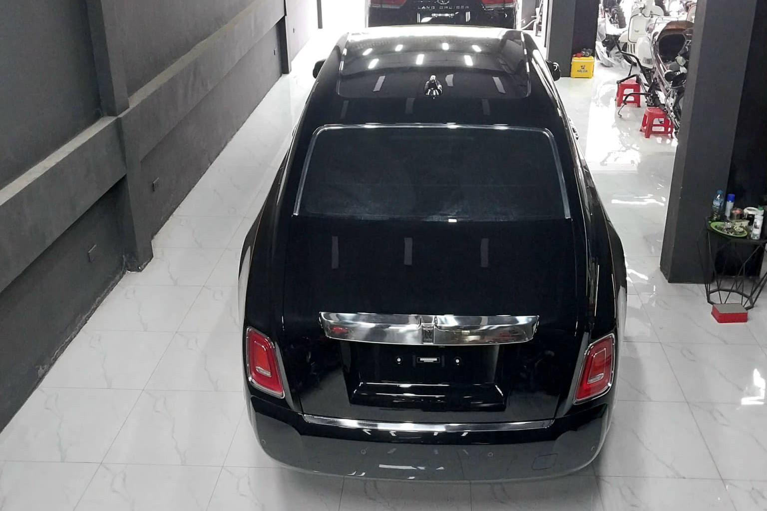 Đại gia Hà Nội tậu siêu sang Rolls-Royce Phantom VIII Series II giá trên 80 tỷ