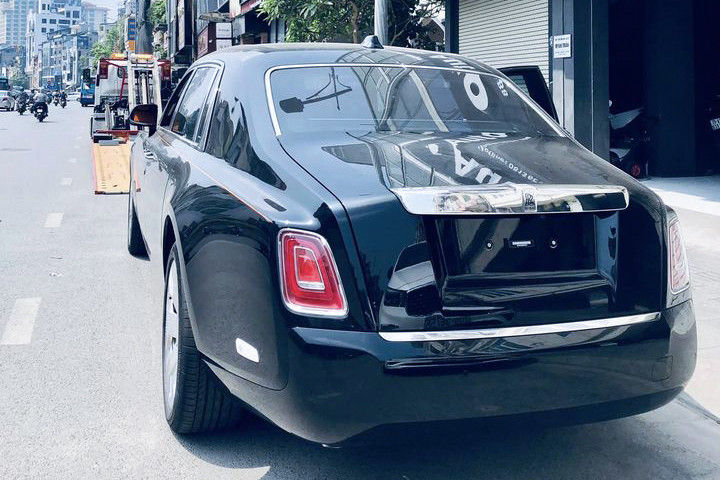 Đại gia Hà Nội tậu siêu sang Rolls-Royce Phantom VIII Series II giá trên 80 tỷ