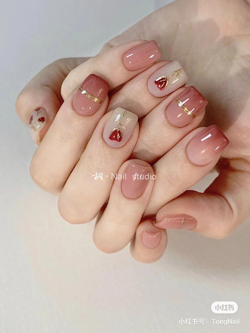 Những mẫu nail đẹp cho móng ngắn XINH siêu HOT cho nàng 2024