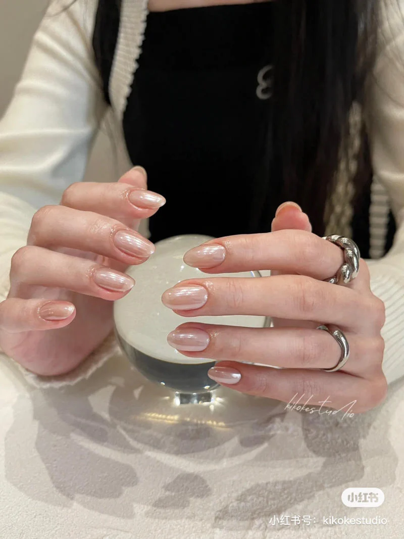 Những mẫu nail đẹp cho móng ngắn XINH siêu HOT cho nàng 2024