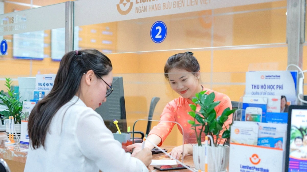 Ngân hàng LPBank (LPB) có bị ảnh hưởng nếu Phòng giao dịch Bưu điện không được nhận tiền gửi?