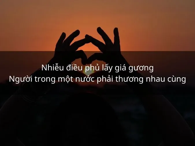 Giải thích ý nghĩa tục ngữ ‘Lá lành đùm lá rách’ nói về truyền thống nào?