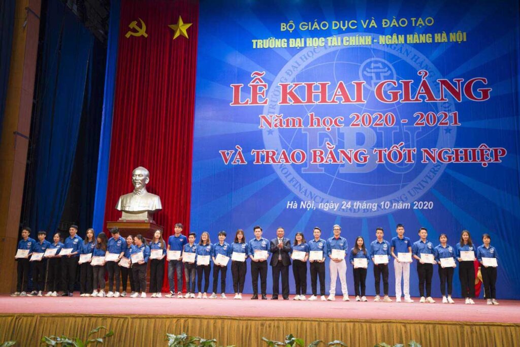 Học phí Đại học Tài chính Ngân hàng Hà Nội mới nhất năm 2023