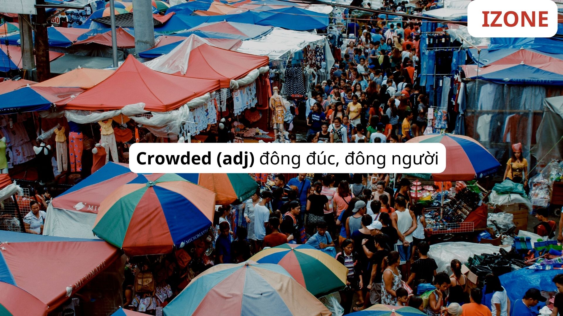 [Góc giải đáp] Crowded là gì? Crowded đi với giới từ gì?