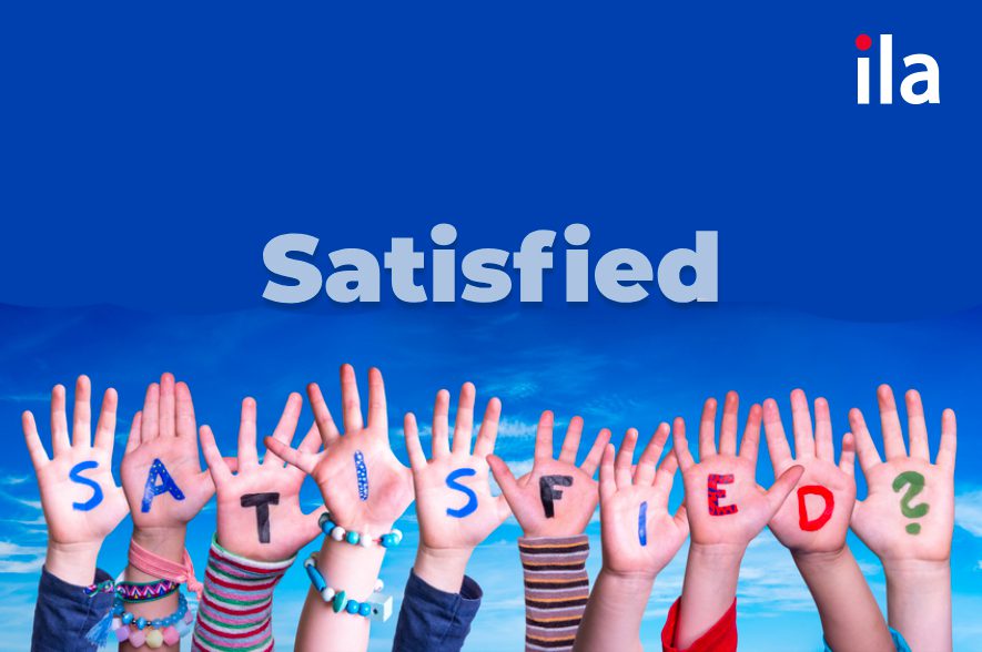 Satisfied đi với giới từ gì? Tổng hợp trọn bộ kiến thức và bài tập