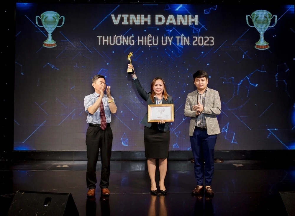 VSJ GOLD đạt giải thưởng thương hiệu uy tín