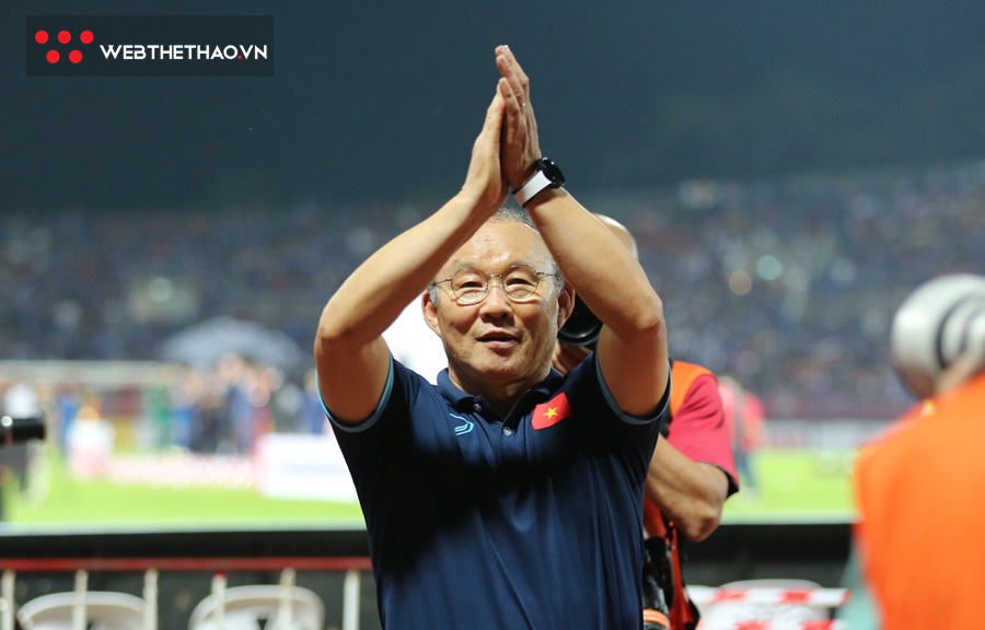 Kết quả Việt Nam 3-1 Singapore: Dễ dàng vào chung kết