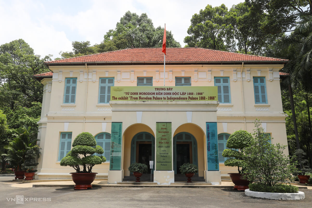 Independence Palace (Dinh Độc Lập)